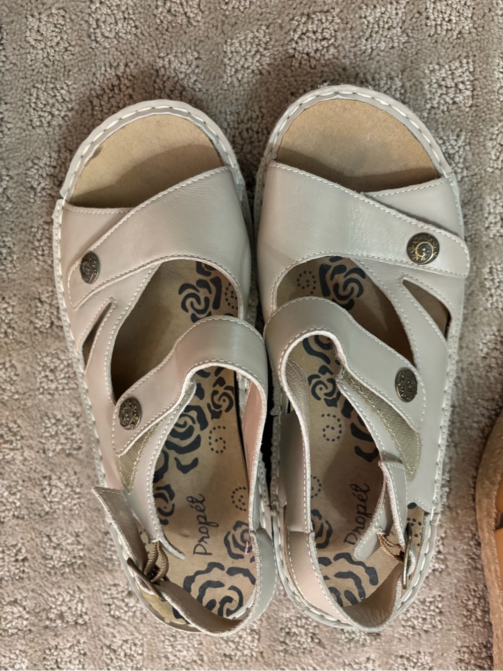 Cream Leather Strap Sandals with Floral Insole. Wide width